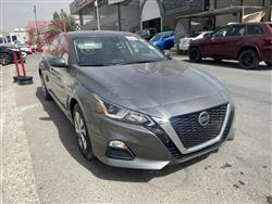 نيسان ألتيما